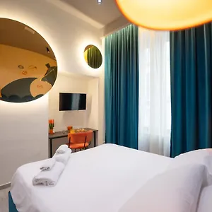 Piezz' E Sole Guest house Naples